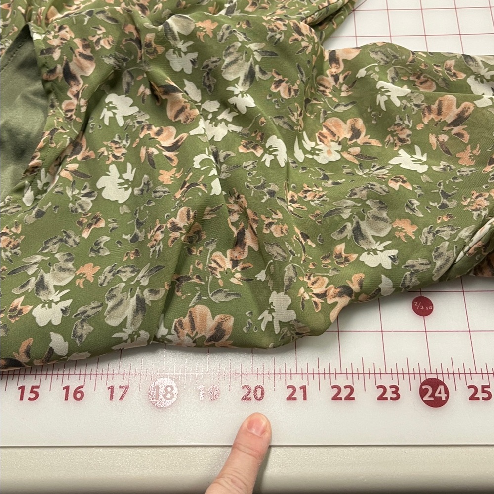 Olive Green Floral Tiered Midi Dress - Picture 15 of 16